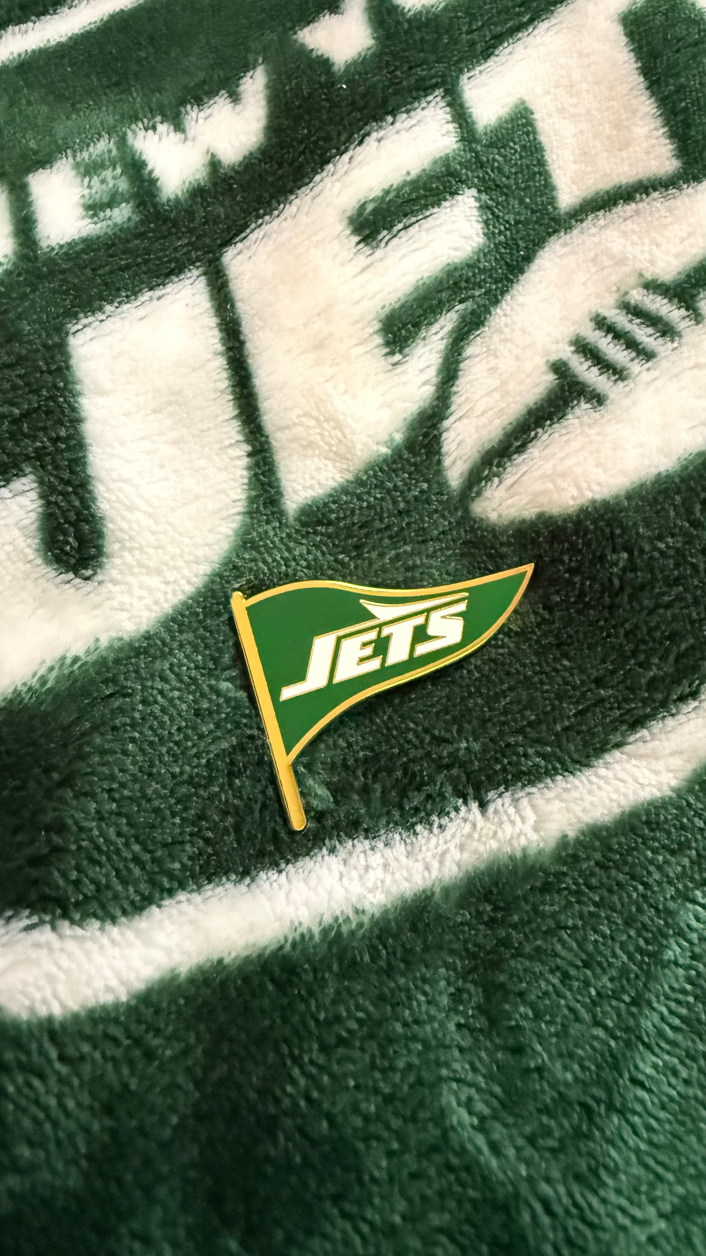 NY Jets Flag Pin